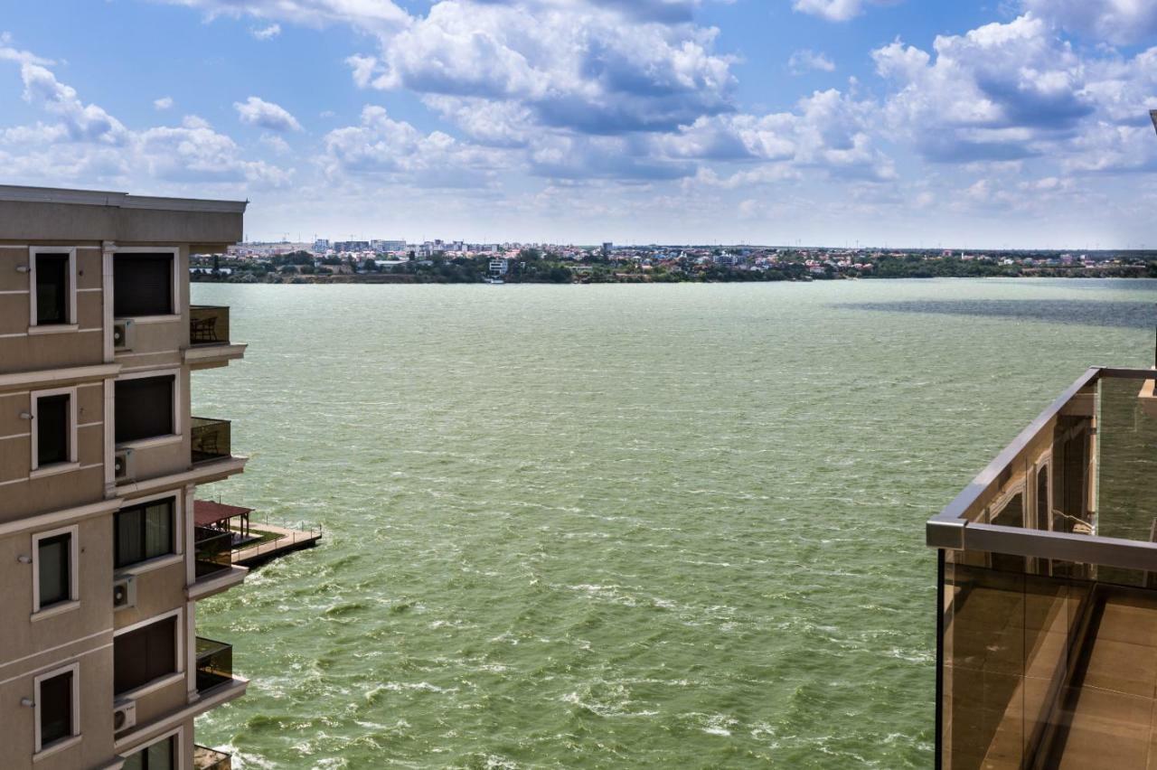 Rose Luxury Apartment Mamaia Exteriör bild