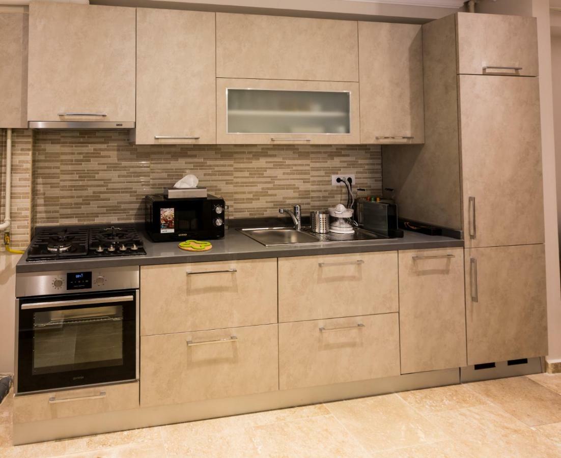 Rose Luxury Apartment Mamaia Exteriör bild